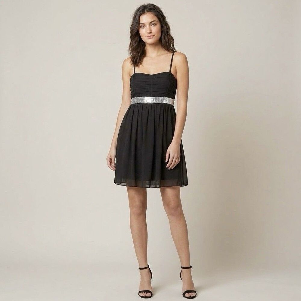 YA Los Angeles Dress Size Medium Black Sequin Cocktail Prom Formal Party NYE